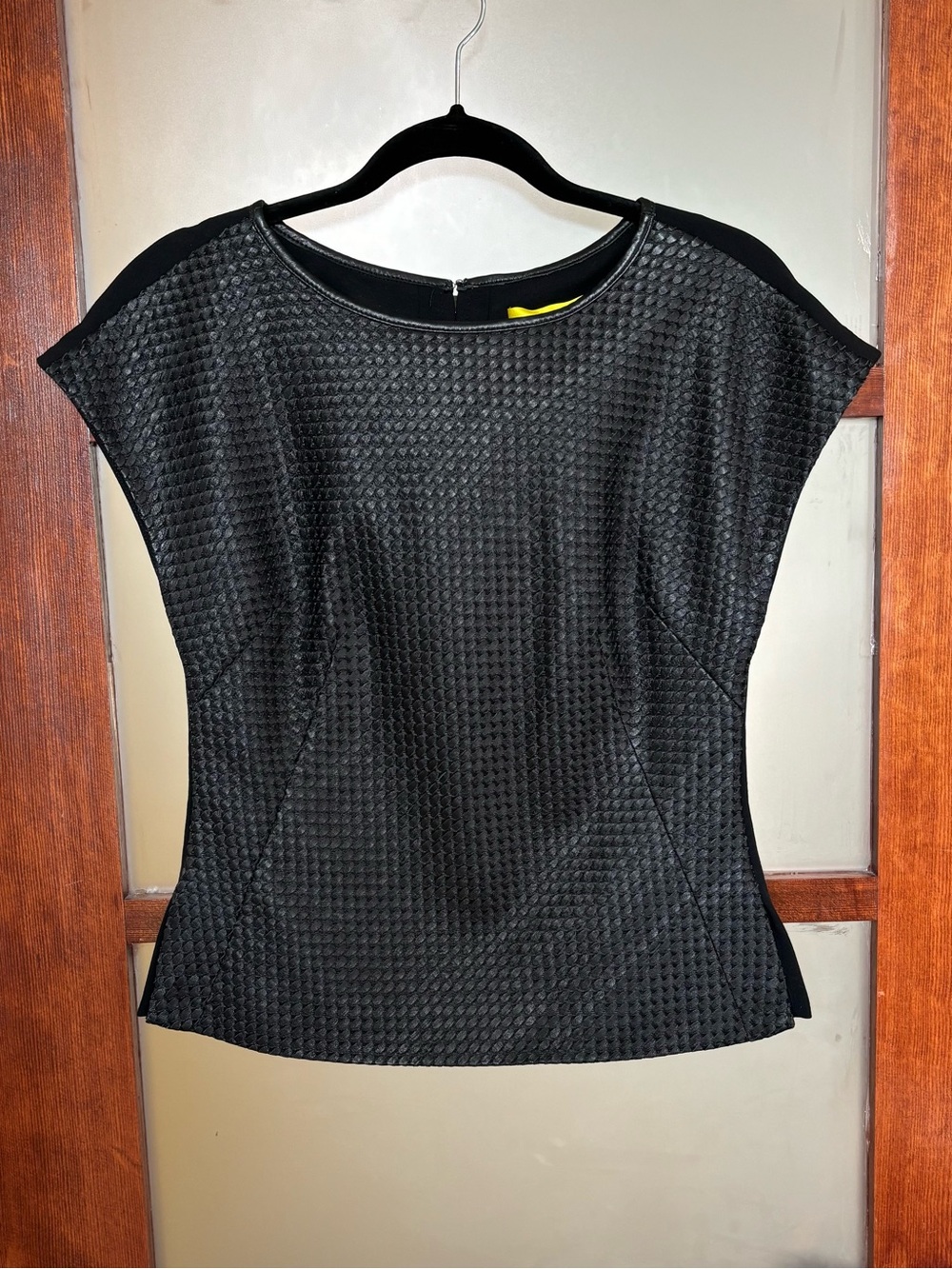 Catherine Malandrino 100% Lamb Leather Textured Cap-Sleeve Top